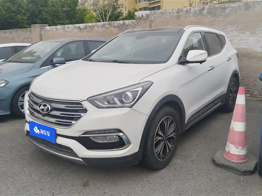 Hyundai Santa Fe 2017