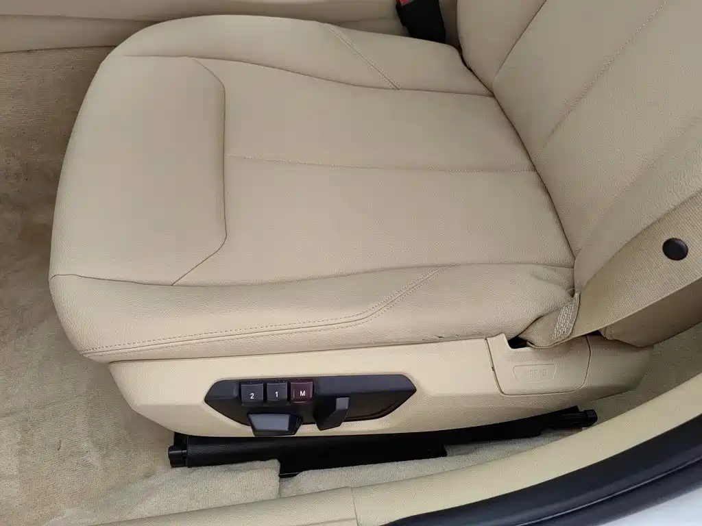 BMW 3 Series — миниатюра 20