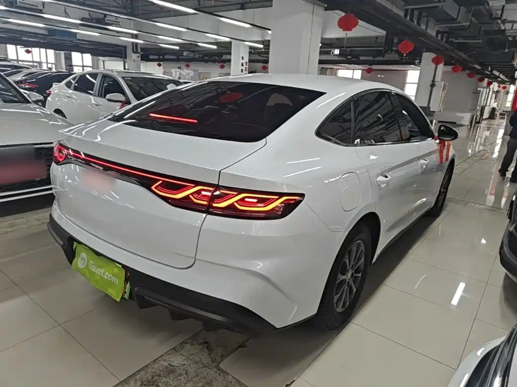 BYD Qin L — миниатюра 7