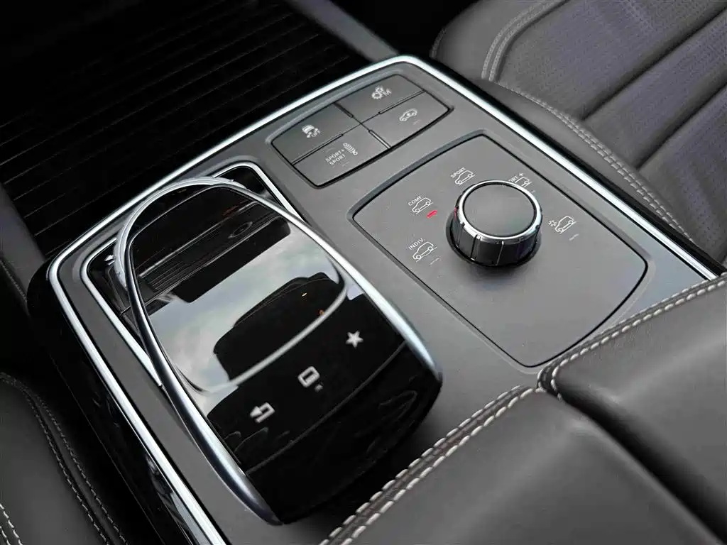 MERCEDES-BENZ GLE AMG