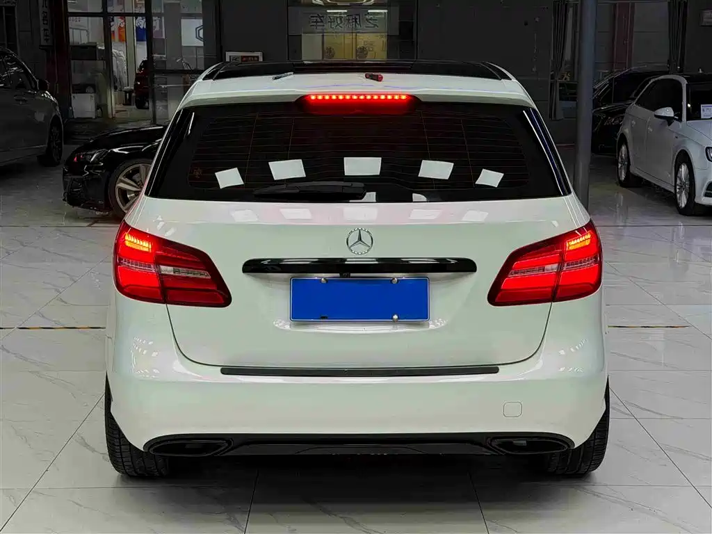 MERCEDES-BENZ B CLASS