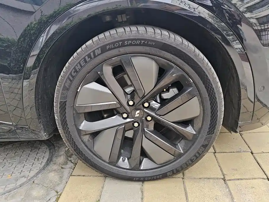 Li Auto Li L9 — миниатюра 6
