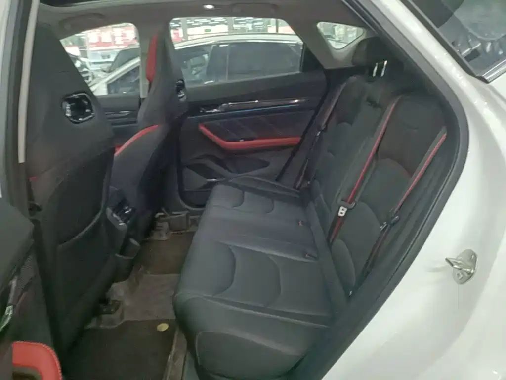 Geely Emgrand S — миниатюра 17