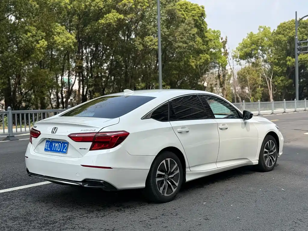 Honda Inspire 2022 2.0L