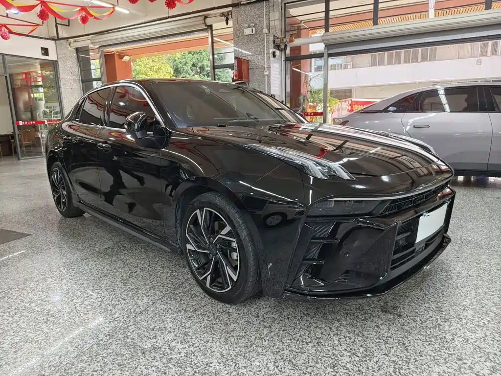 Lynk & Co 03 — миниатюра 3