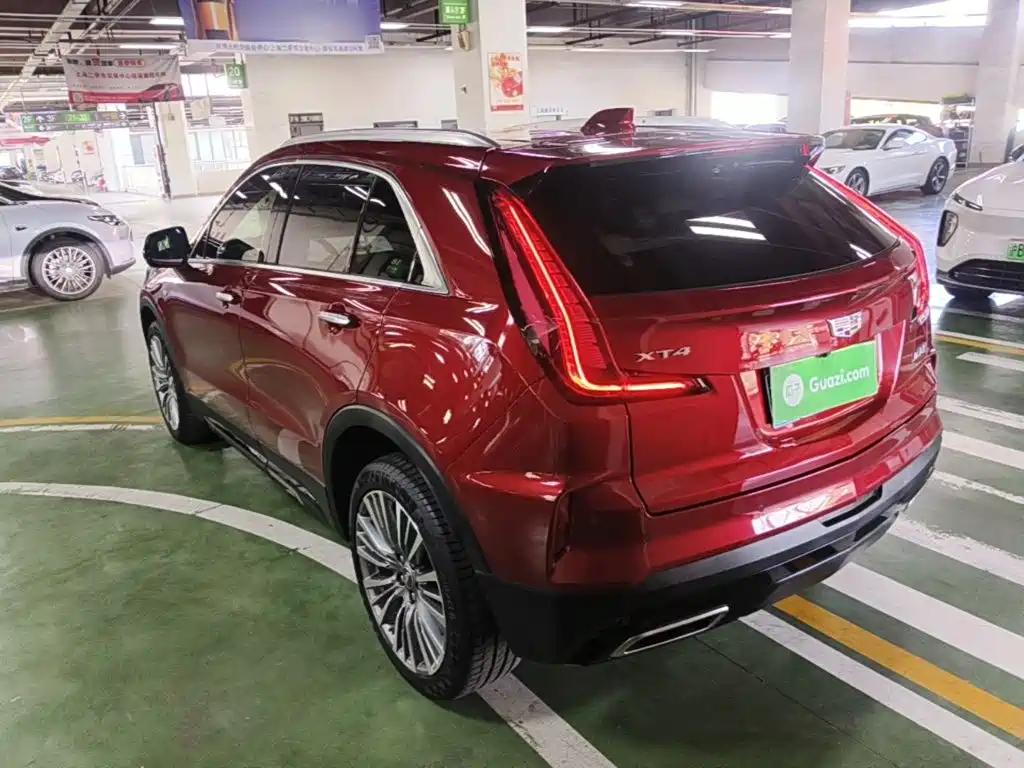 Cadillac XT4 — миниатюра 5