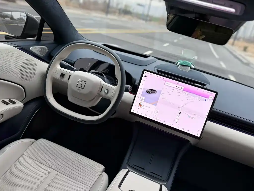 ZEEKR EXTREME KRYPTON 007