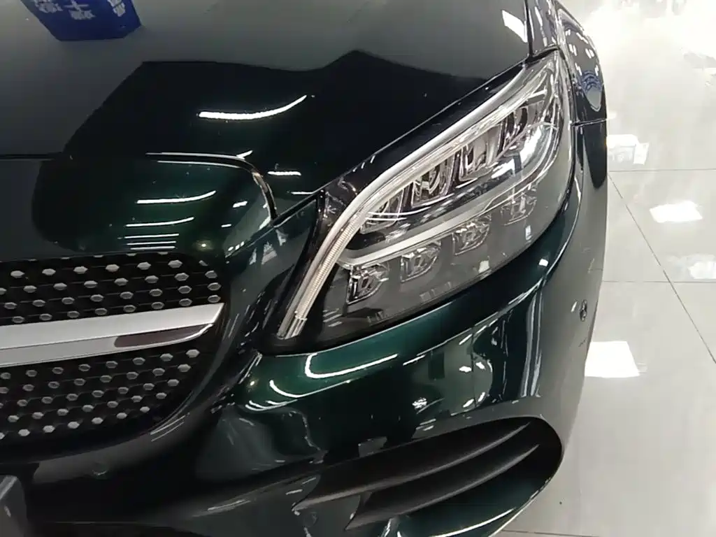 Mercedes-Benz C-Class — миниатюра 24