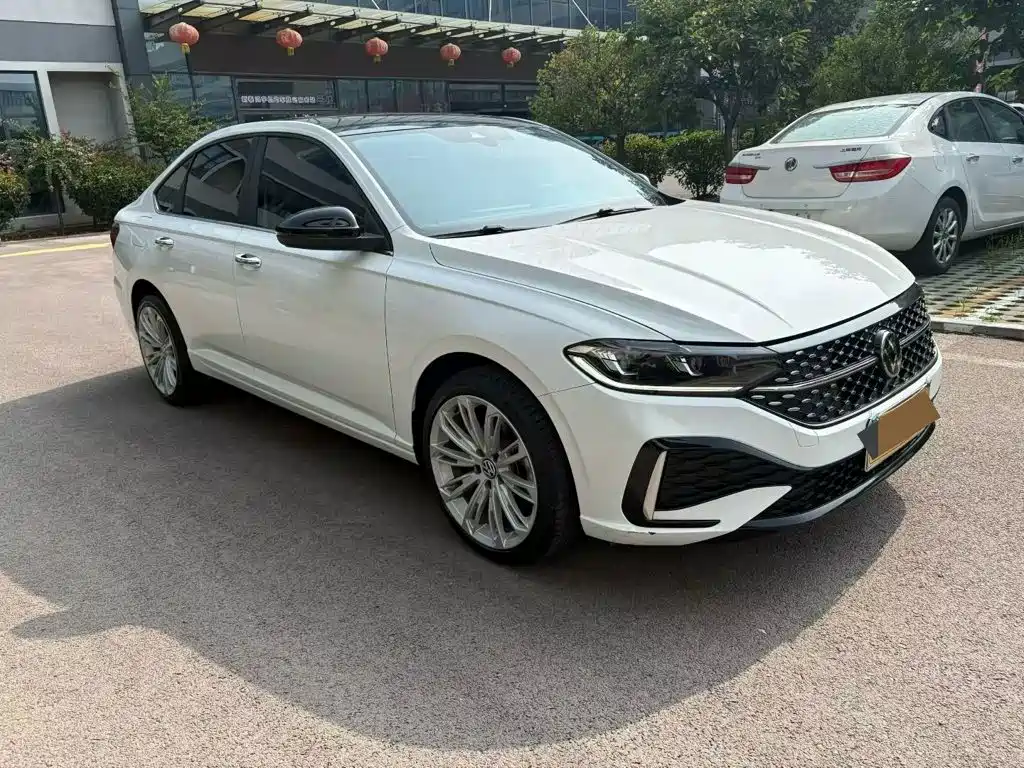 Volkswagen Lavida — миниатюра 3