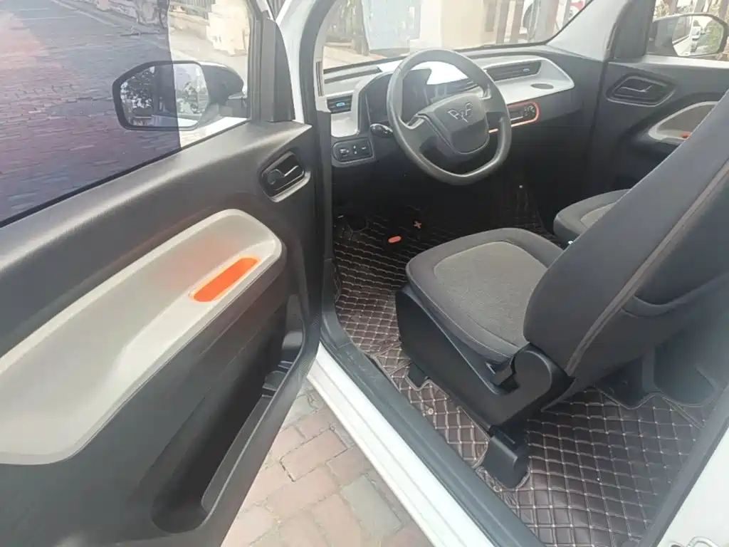 Wuling MINIEV — миниатюра 16