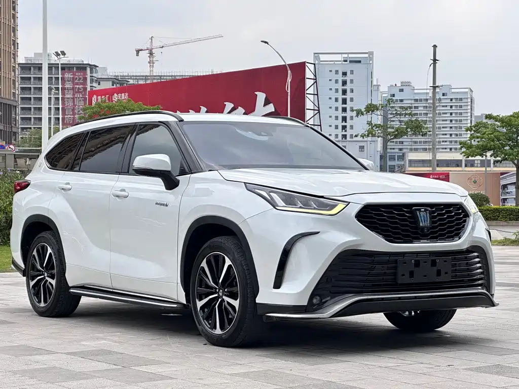 Toyota Crown Kluger 2021 2.5L HEV Luxury