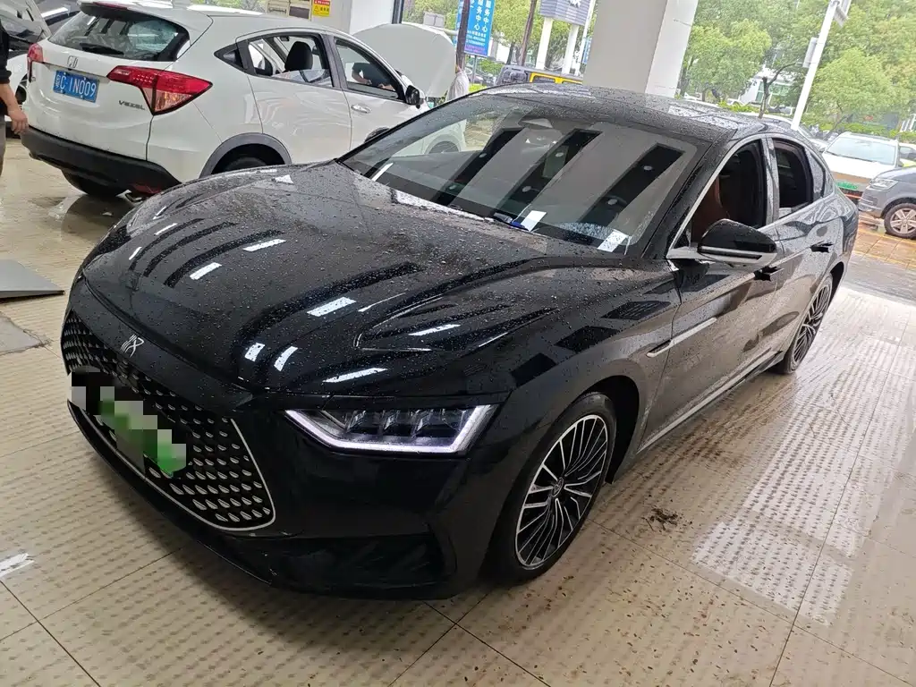Byd Han 2022