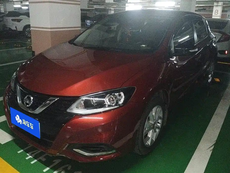 Nissan Tiida 2022