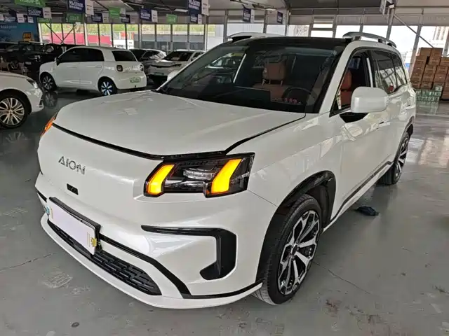 2024 GAC Aion V