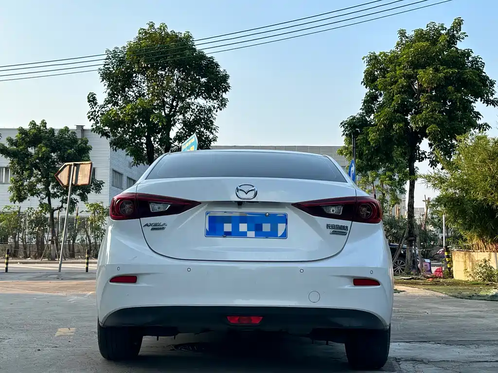 Mazda 3 Axela — миниатюра 9