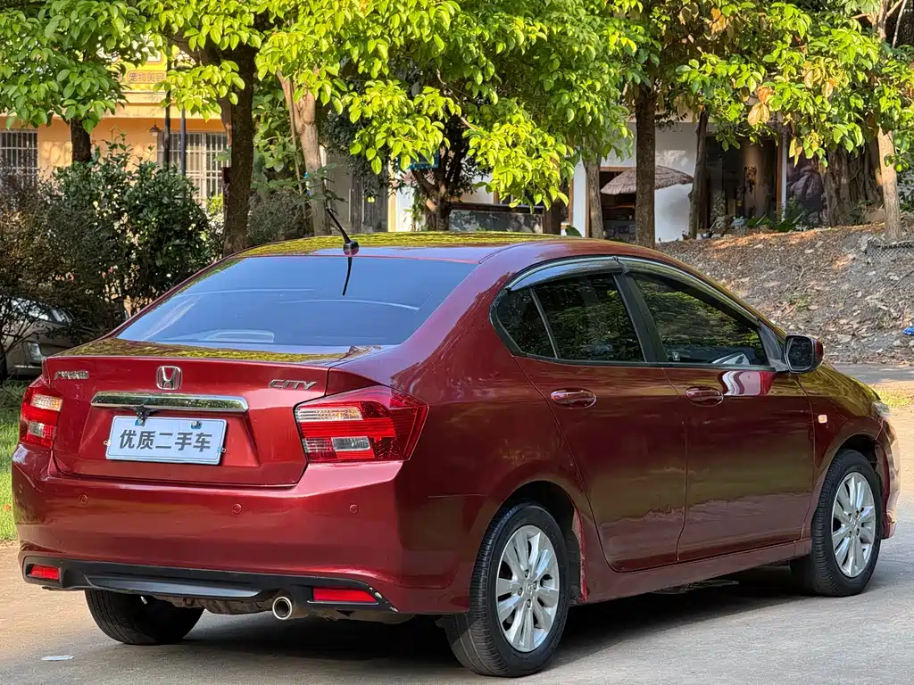 Honda City Classic — миниатюра 9