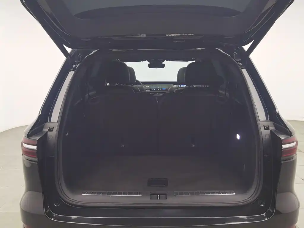 Li Auto Li ONE — миниатюра 16