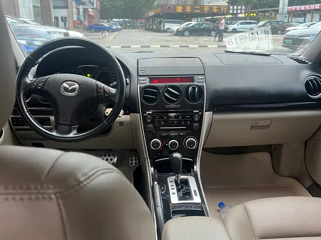 Mazda Mazda6 2011 2.0L AT Luxury
