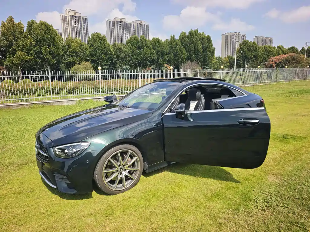 Mercedes-Benz E-Class (Import) — миниатюра 22