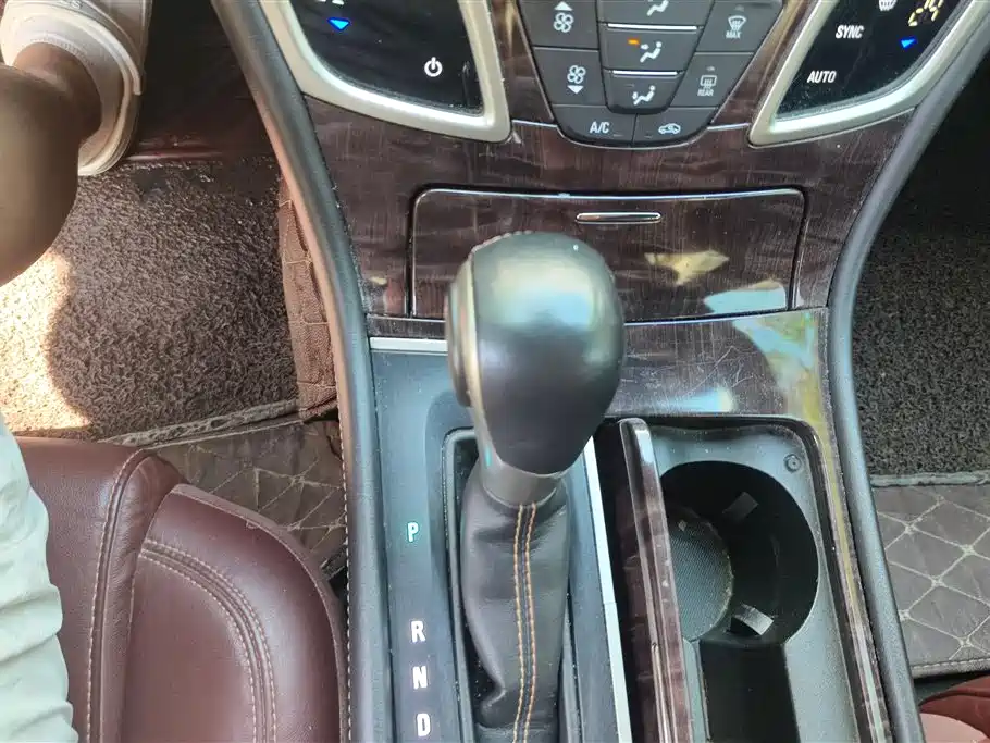 Buick LaCrosse — фотографии объявления, Фото 17