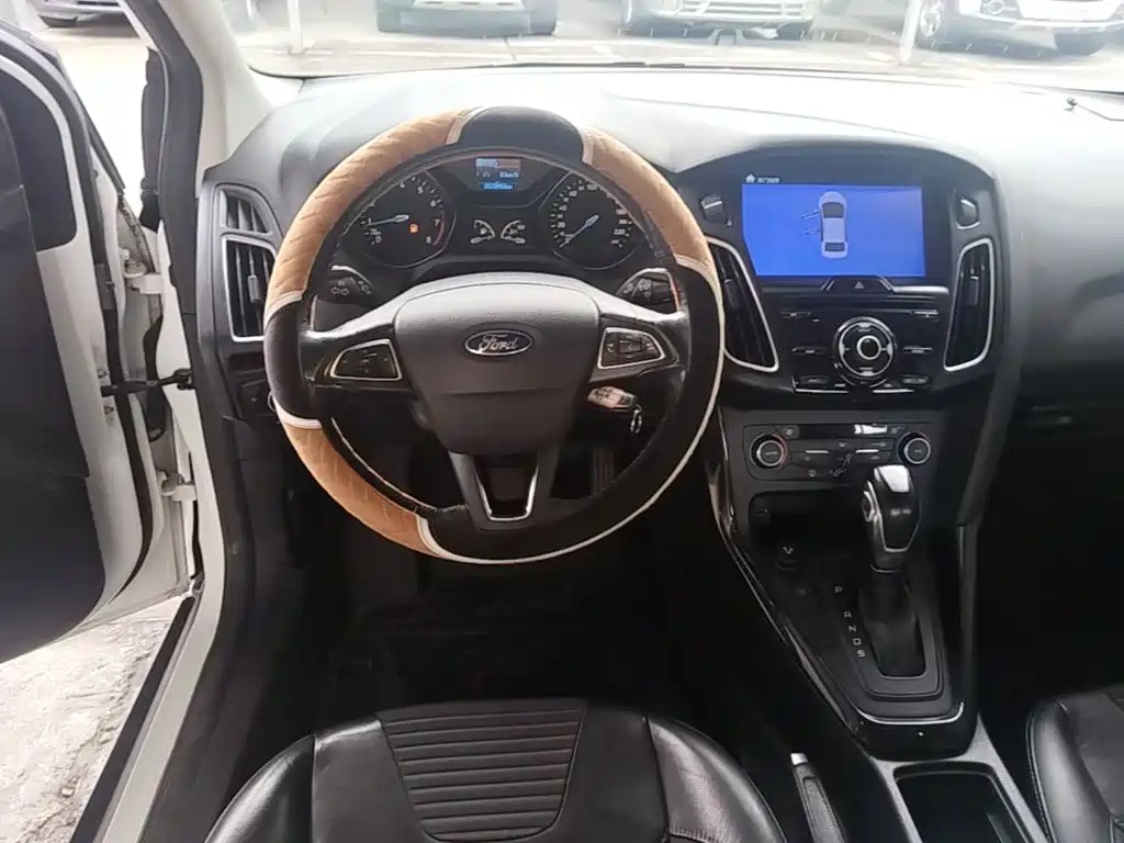 Ford Focus — миниатюра 15