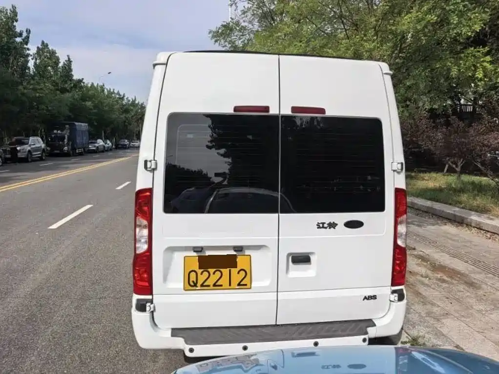 Ford Transit Custom — миниатюра 6