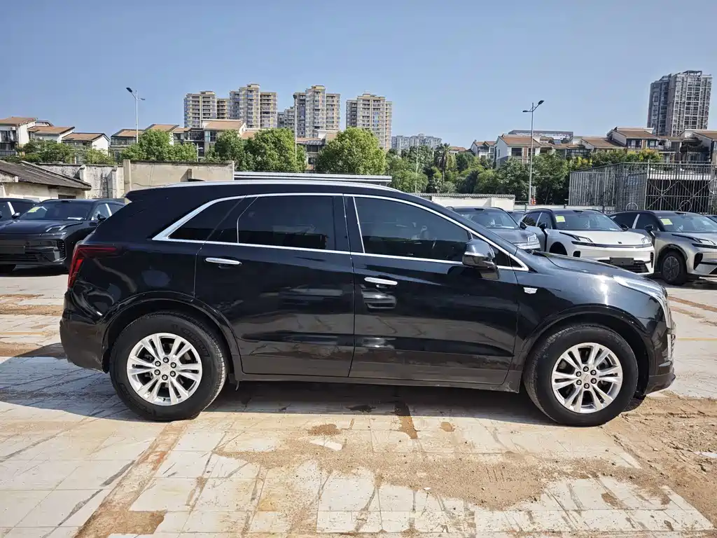 Cadillac XT5 — миниатюра 4