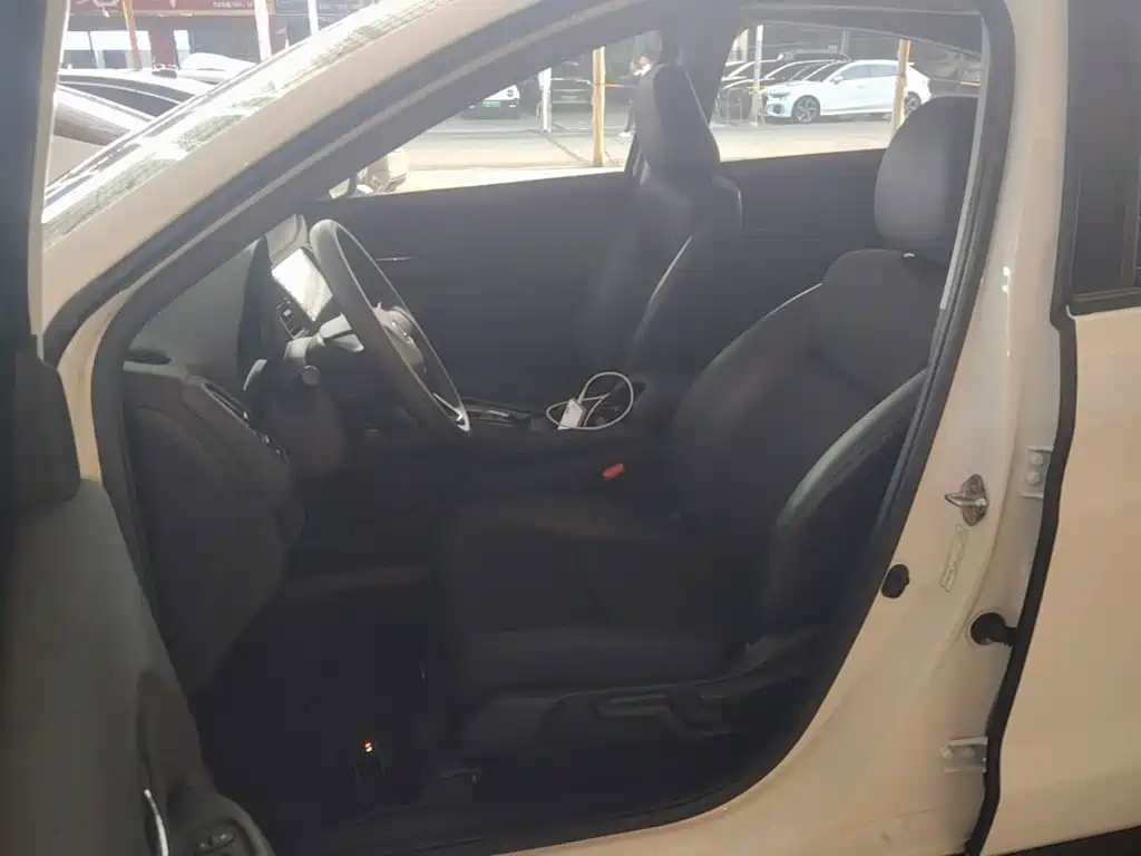 Honda Vezel — миниатюра 15
