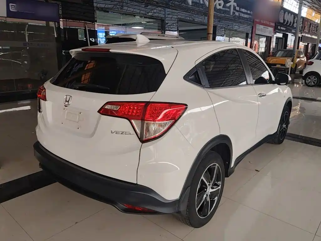 Honda Vezel — миниатюра 7