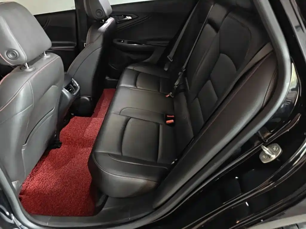 Chevrolet Malibu XL — миниатюра 13