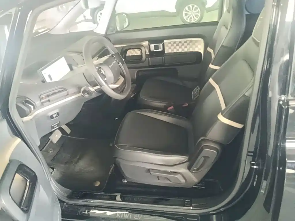 Baojun KiWi EV — миниатюра 15