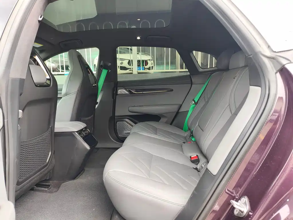 Zeekr 001 2021 YOU