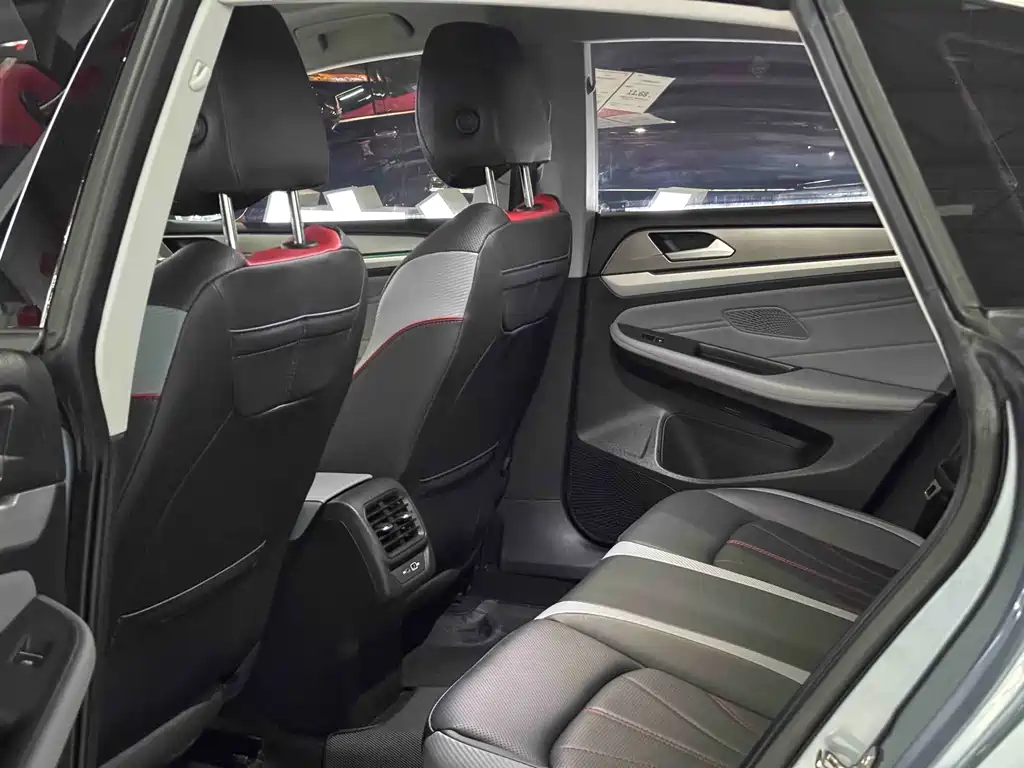 Volkswagen Lamando 2022 L 280TSI DSG