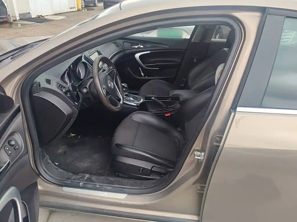 Buick Regal — миниатюра 15