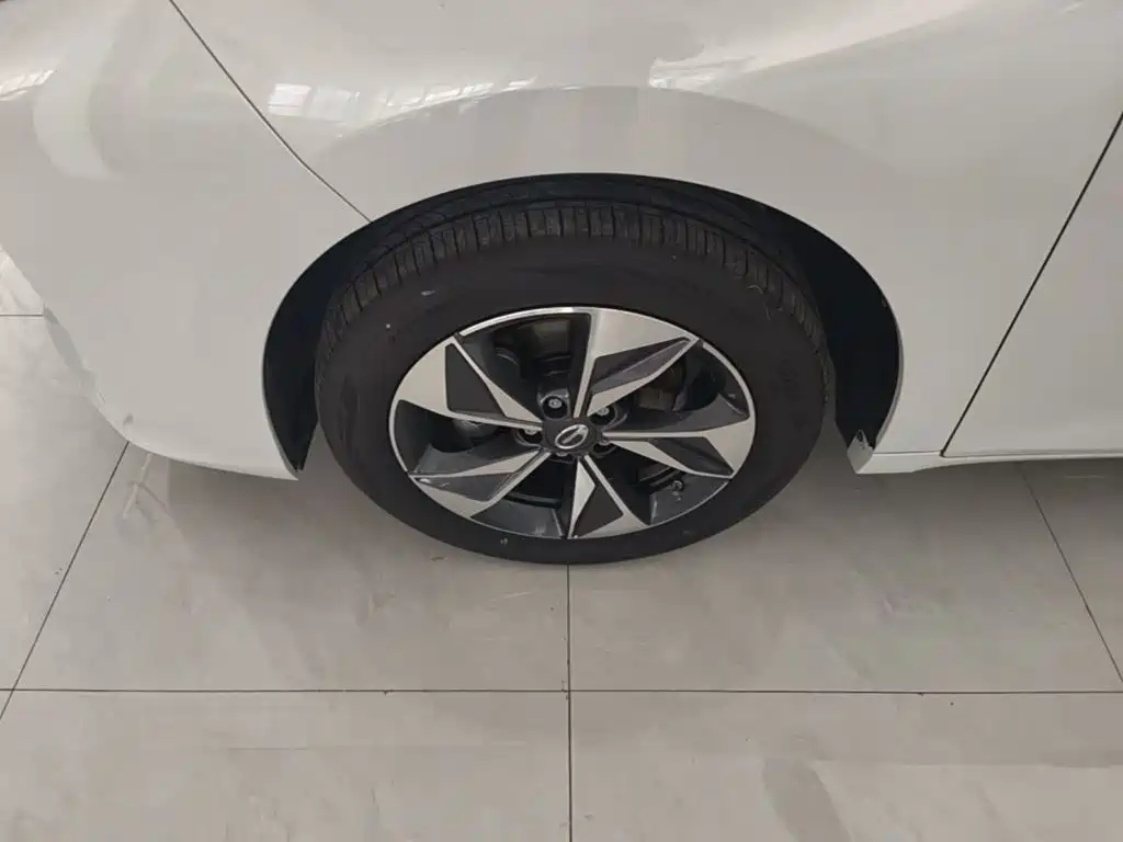 GAC Motor Trumpchi M6 — миниатюра 25