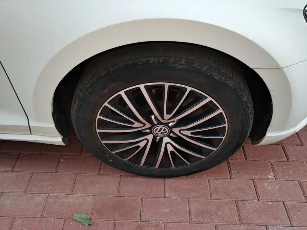 Volkswagen Lamando — миниатюра 24