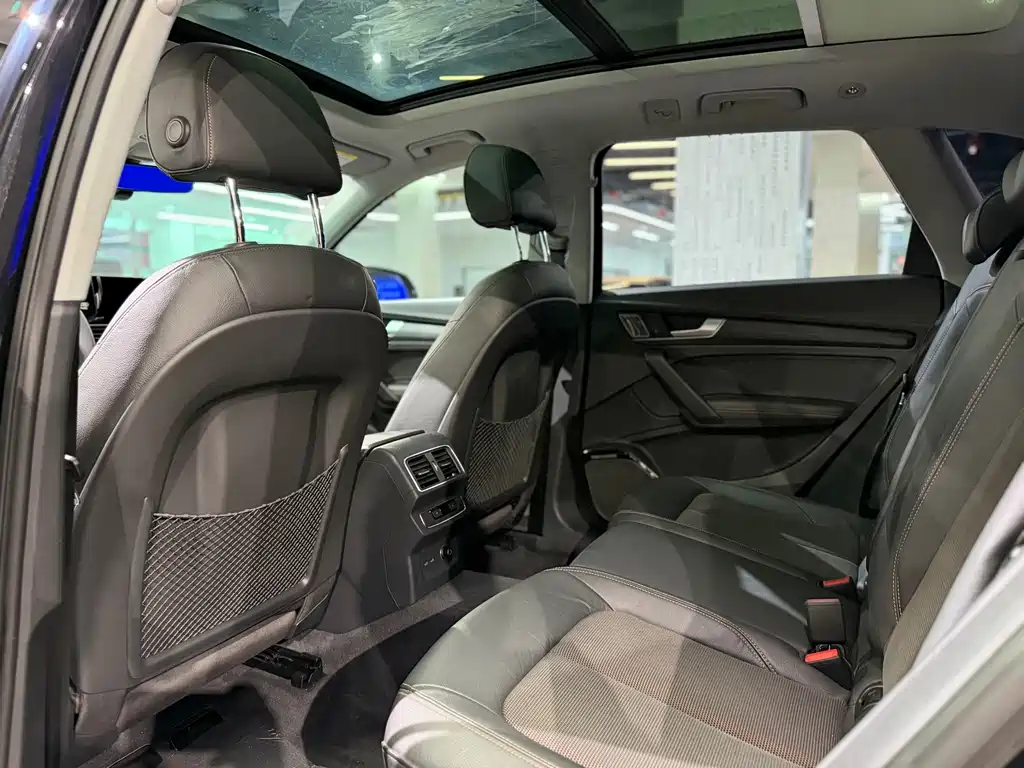 Audi Q5L — миниатюра 7
