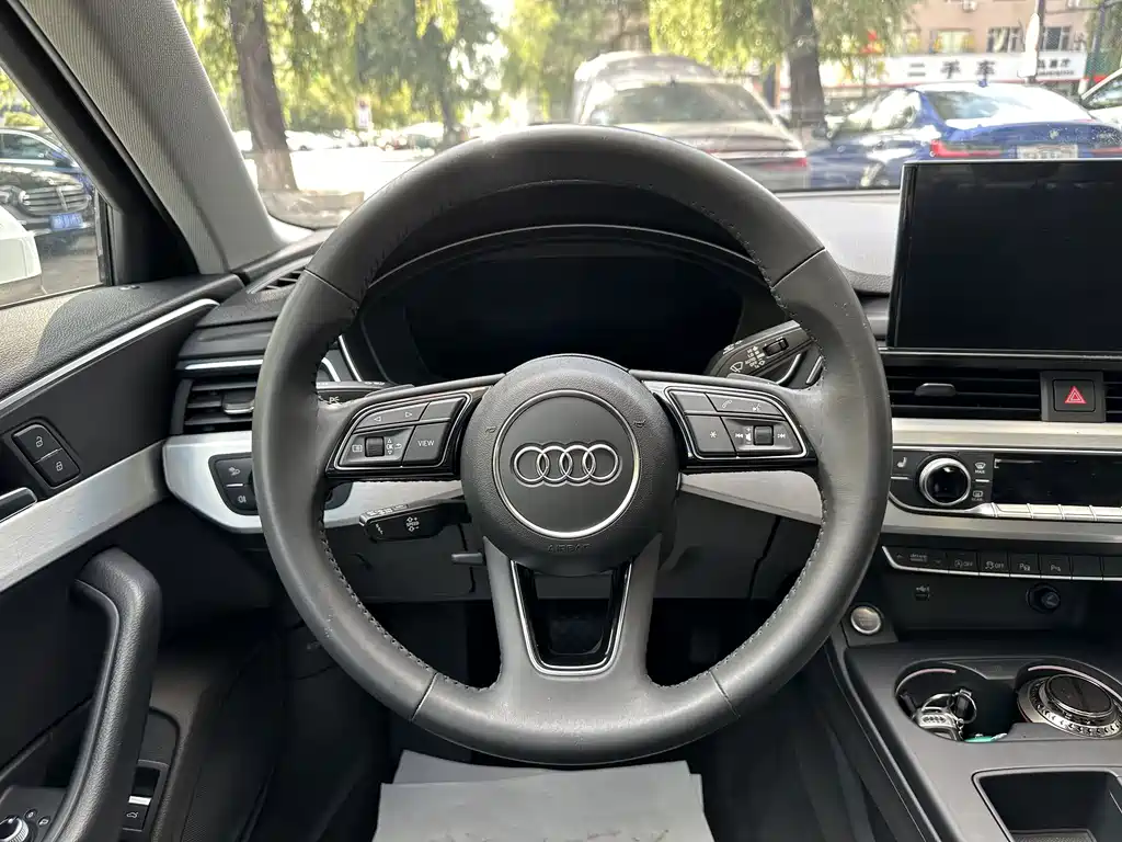 Audi A4L — миниатюра 8