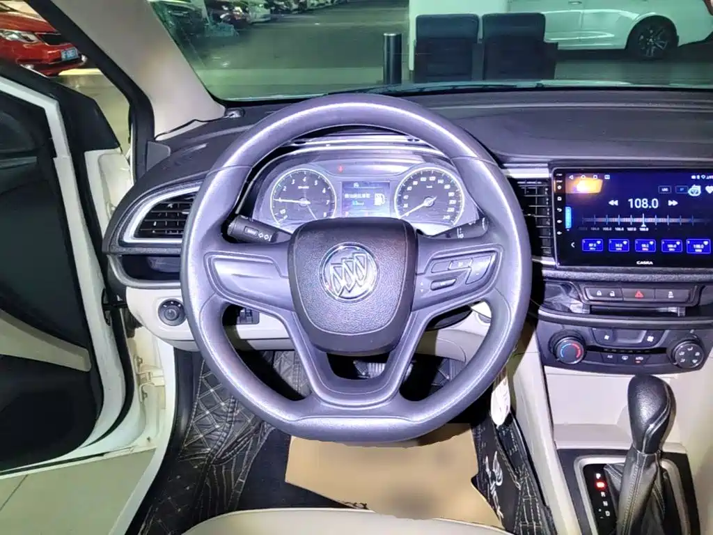 Buick Excelle — миниатюра 11