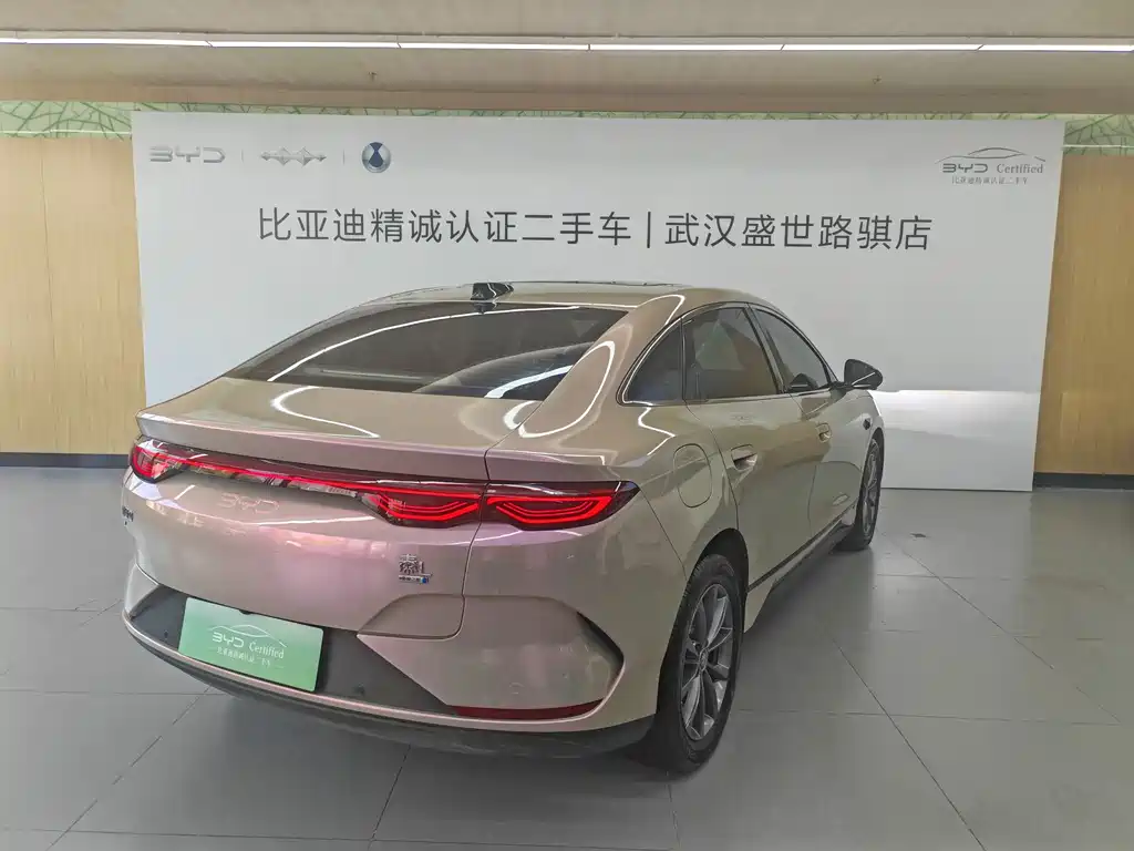 BYD Qin L — миниатюра 5