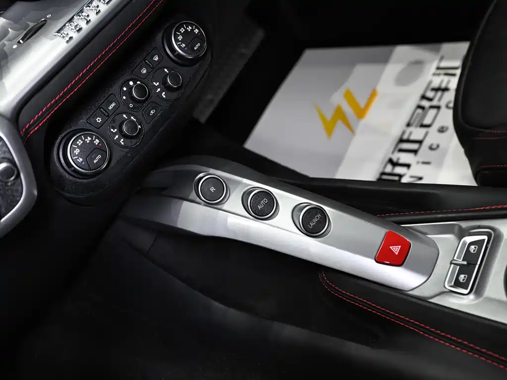 FERRARI F12BERLINETTA