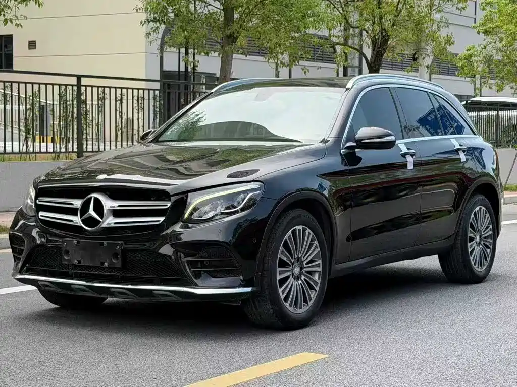 Купить Mercedes-Benz GLC