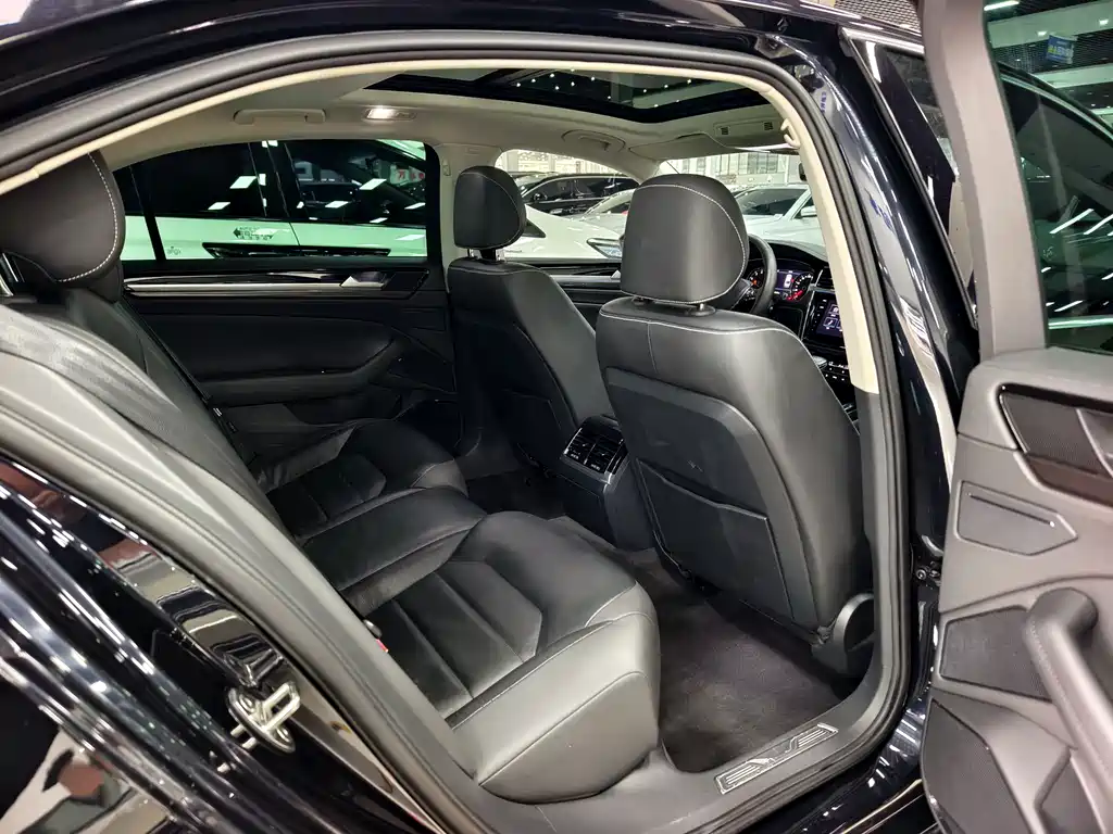 Volkswagen Phideon 2018 380TSI