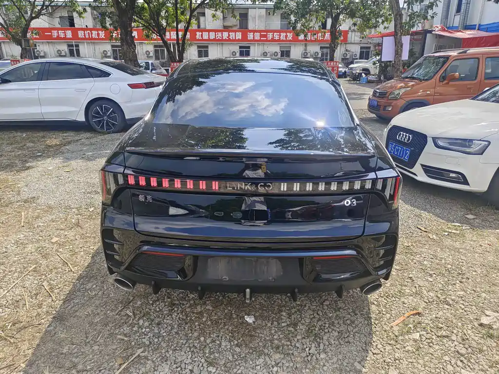 Lynk & Co 03 — миниатюра 15
