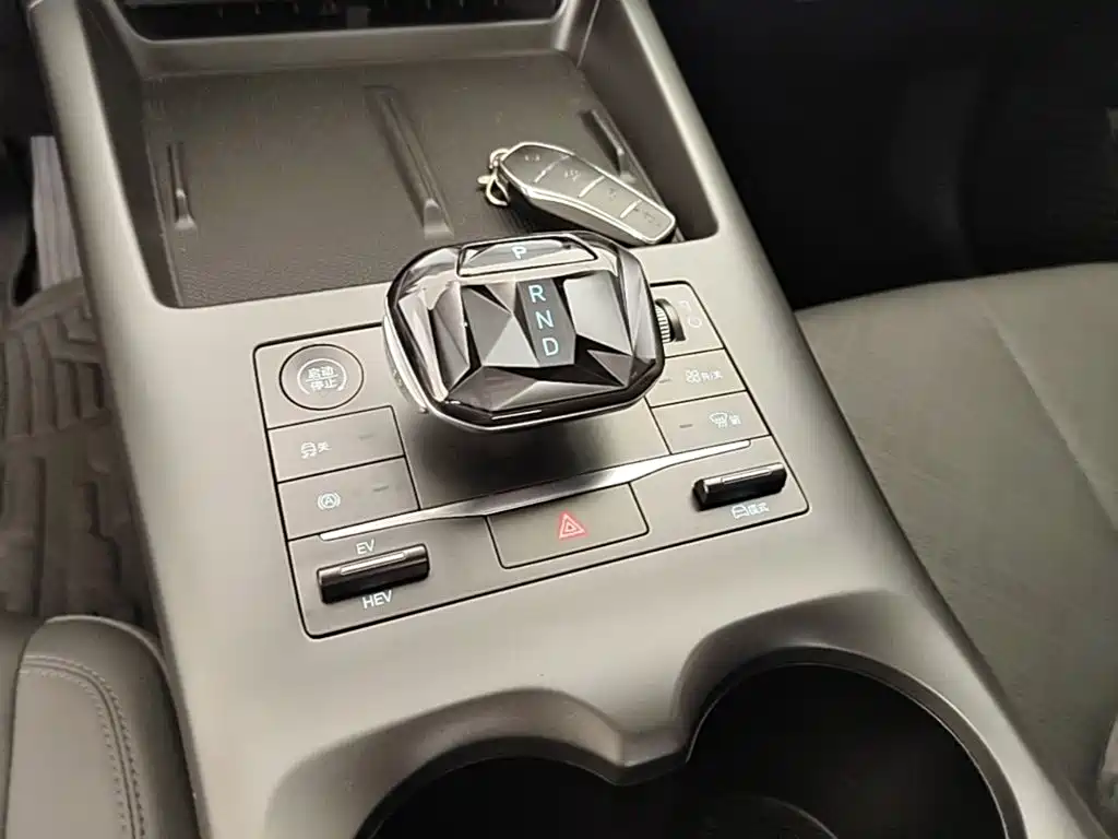 BYD Qin PLUS — миниатюра 14
