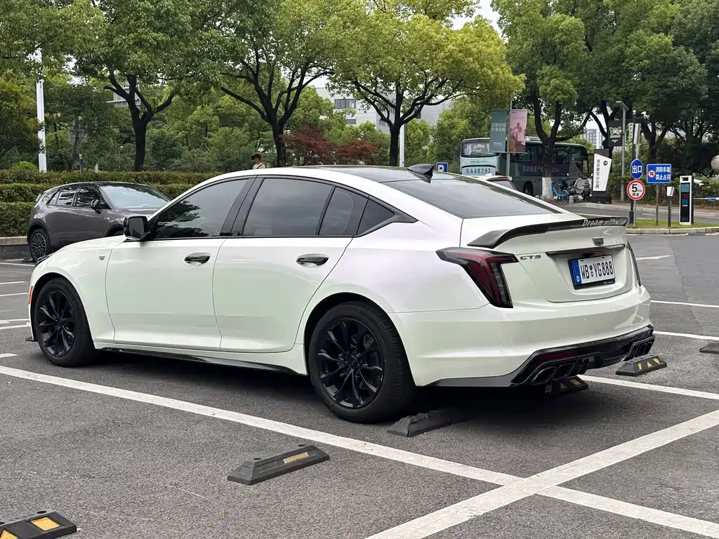 Cadillac CT5 2022 28T Luxury （ Standard ）