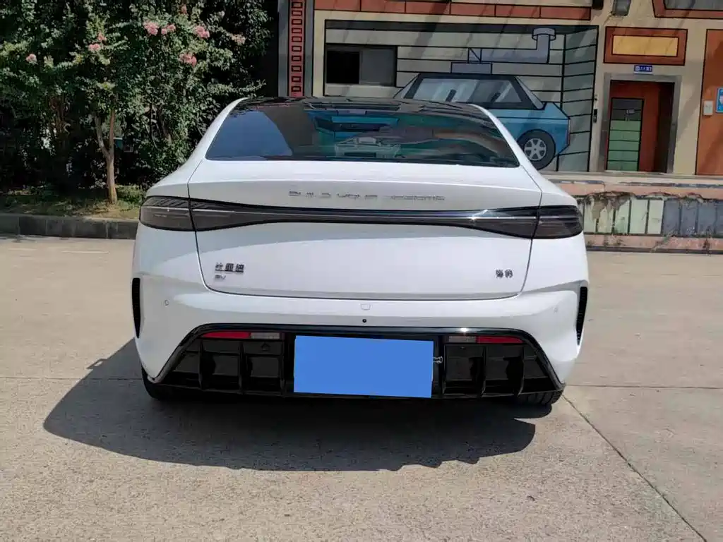 BYD Seal 2022 700km