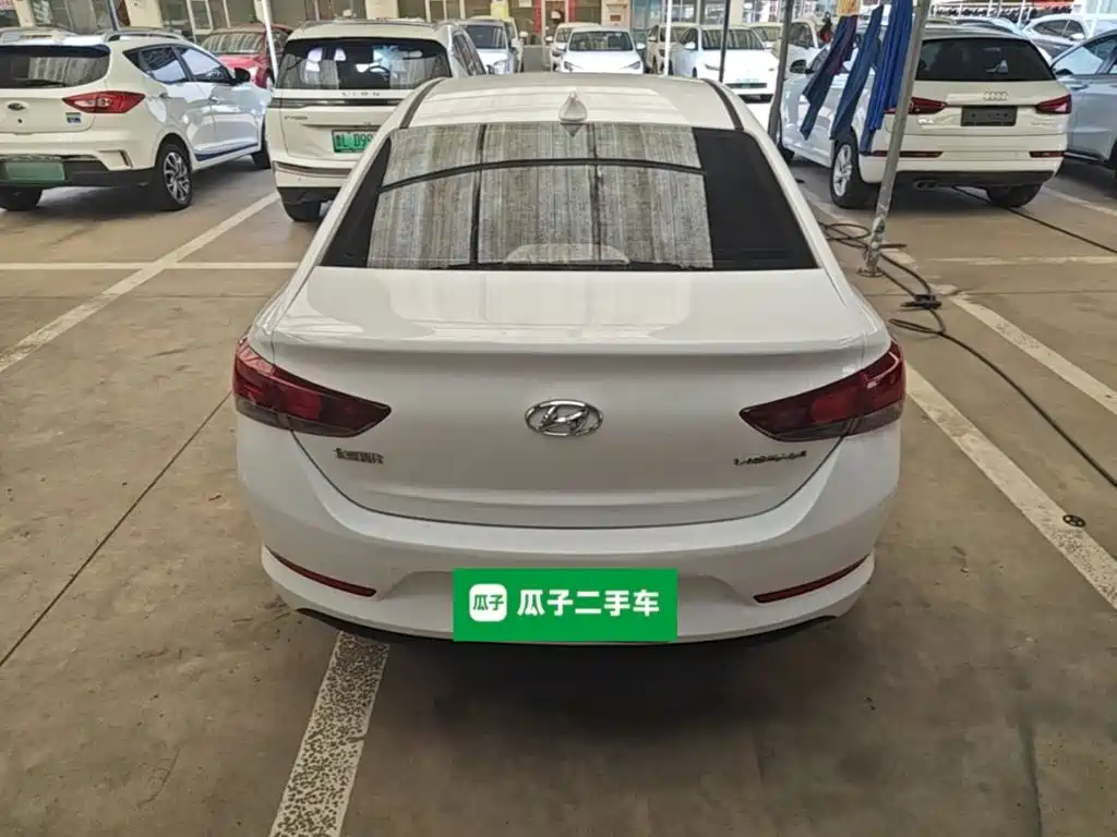 Hyundai Verna — миниатюра 6