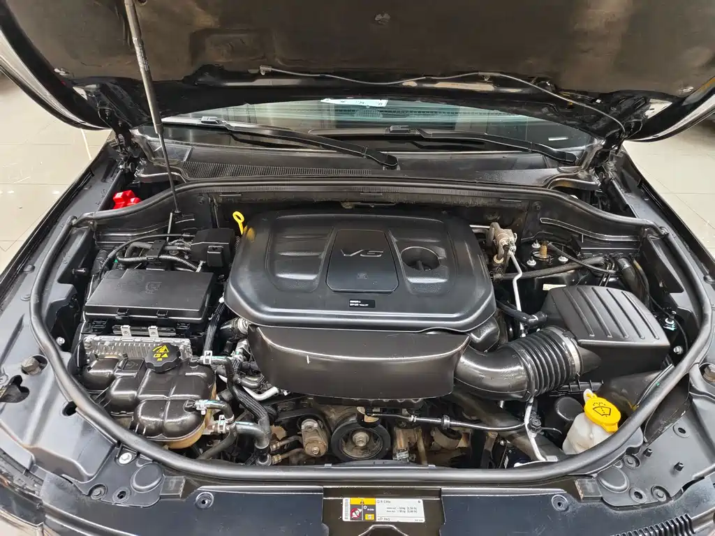 Jeep Grand Cherokee (Import) — миниатюра 20