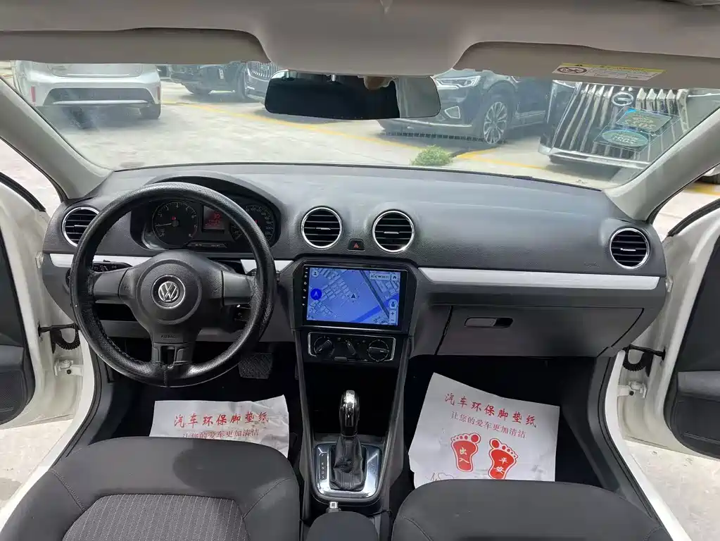 Volkswagen Jetta — миниатюра 13